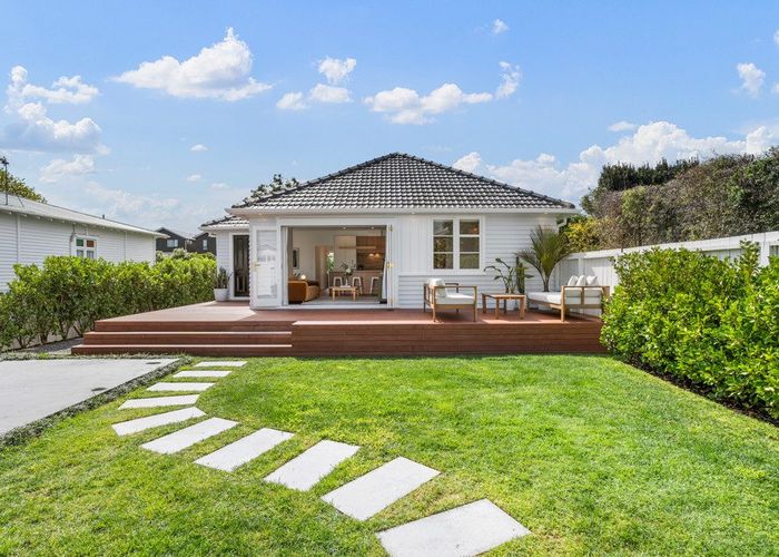  at 17 Phyllis Street, Mount Albert, Auckland City, Auckland