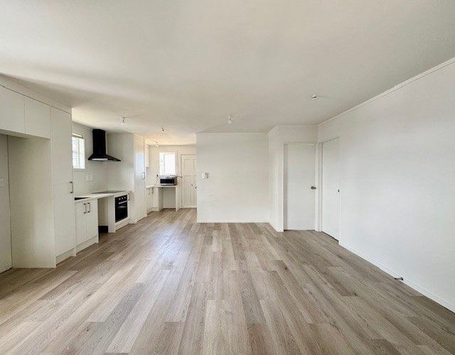  at 5A Manston, Mangere, Manukau City, Auckland