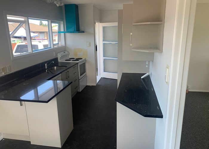  at 109 Universal Drive, Henderson, Waitakere City, Auckland