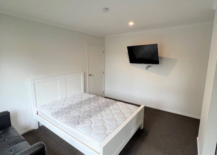  at 2/9 Hibiscus Avenue (Room B), Hamilton Lake, Hamilton, Waikato