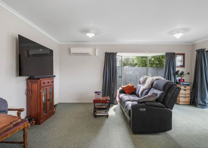  at 2/75 Mclauchlan Street, Springlands, Blenheim, Marlborough