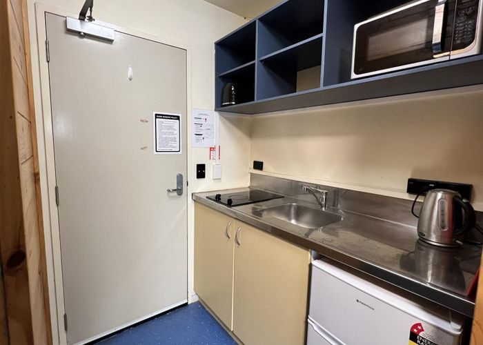  at 24/4 Sussex Street, Mount Cook, Wellington, Wellington