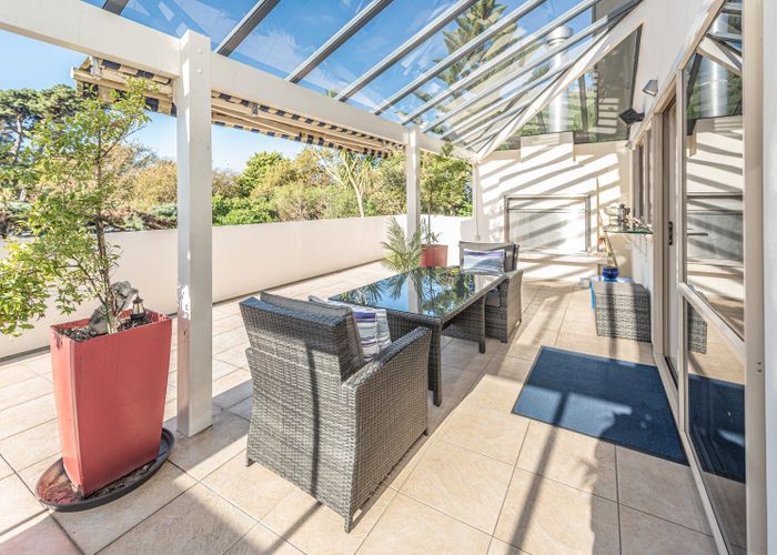  at 12 Suffolk Drive, Otamatea, Whanganui