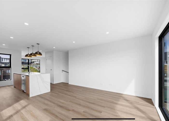  at 4-12 Kautawa Lane, Massey, Waitakere City, Auckland