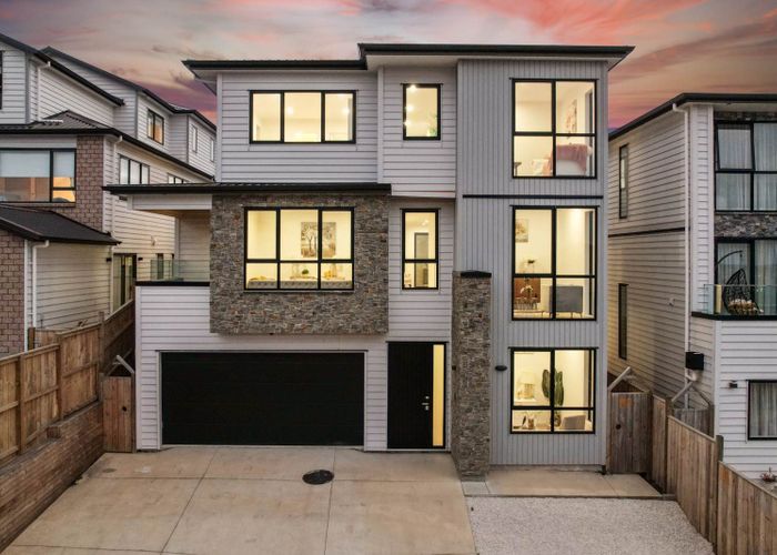  at 16 Glann Lane, Flat Bush, Manukau City, Auckland