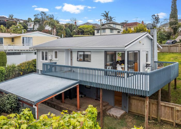  at 7 McIlroy Avenue, Hillsborough, Auckland