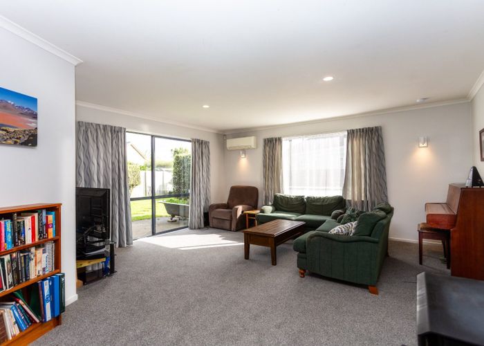  at 27a Winsor Crescent, Spreydon, Christchurch City, Canterbury
