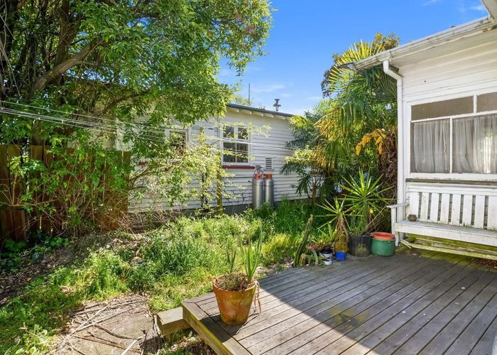 at 23 Diamond Avenue, Spreydon, Christchurch