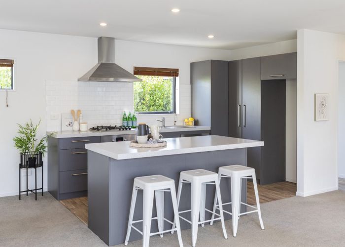  at 2/18 Lamorna Road, Parklands, Christchurch City, Canterbury