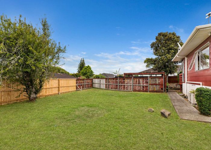 at 1/25A Tidal Road, Mangere, Auckland