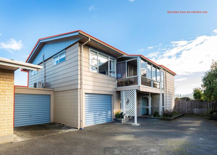  at 2/801 Main North Road, Belfast, Christchurch