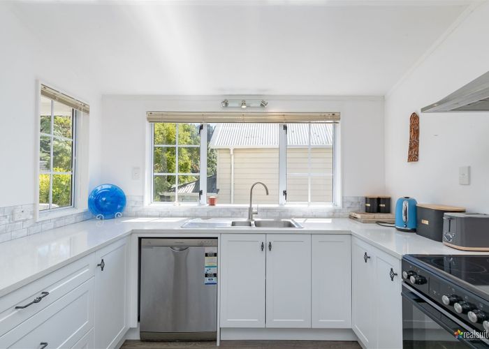  at 153B Tirohanga Road, Tirohanga, Lower Hutt