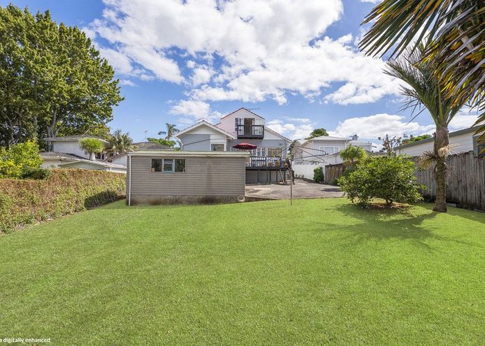  at 16 Waiohua Road, Greenlane, Auckland City, Auckland