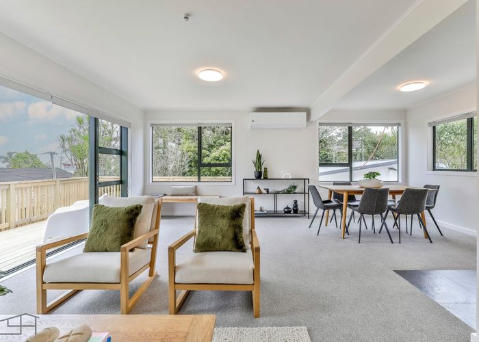  at 33 Cron Avenue, Te Atatu South, Waitakere City, Auckland