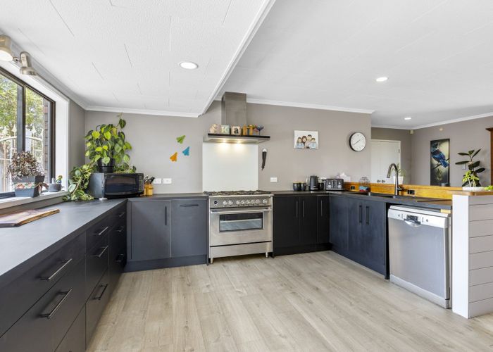  at 66 Brois Street, Frankleigh Park, New Plymouth