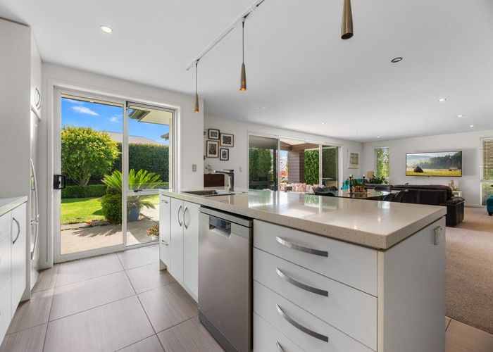  at 35 Utopia Park Heights, Welcome Bay, Tauranga, Bay Of Plenty
