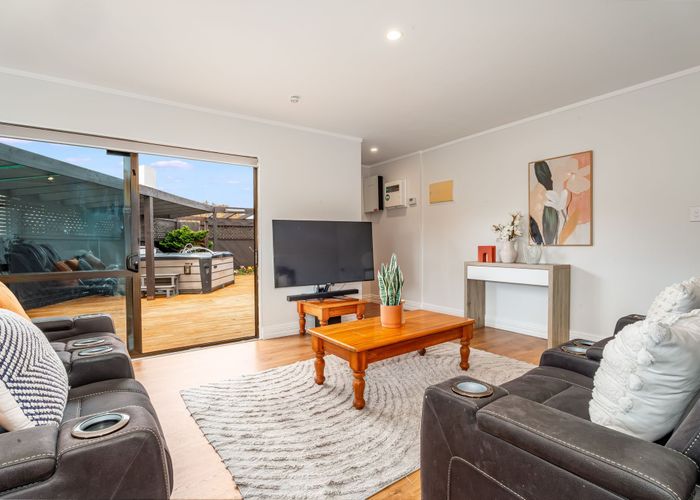  at 38 Whanga Crescent, Titahi Bay, Porirua, Wellington
