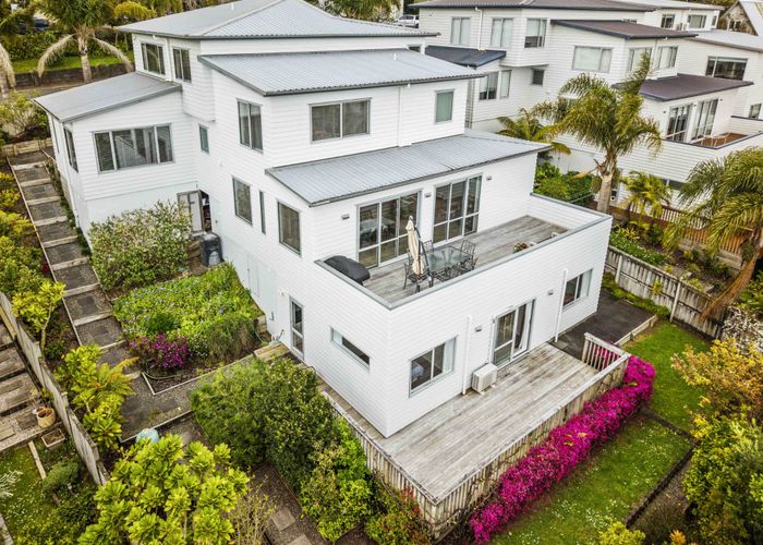  at 114 Fairview Avenue, Fairview Heights, Auckland