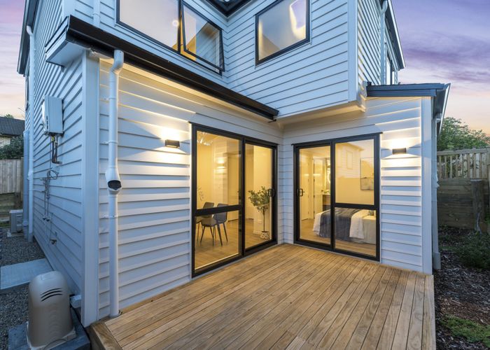 at 38b Caversham Drive, Torbay, North Shore City, Auckland