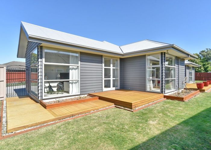  at 14 Bancroft Place, Parklands, Christchurch City, Canterbury