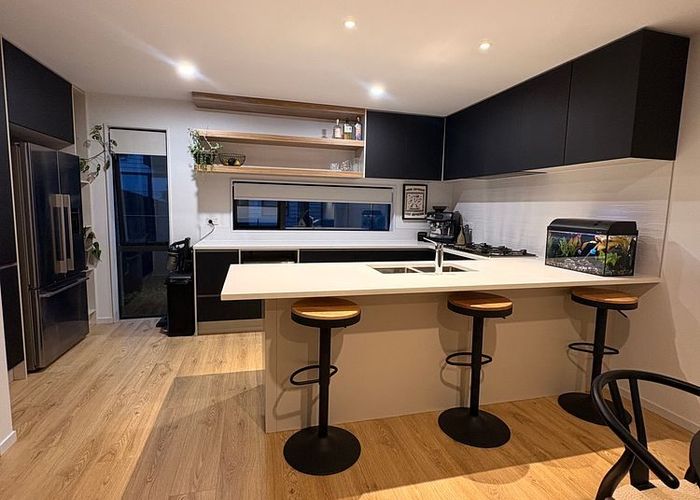  at 2E Fowler Street, Northcote, North Shore City, Auckland