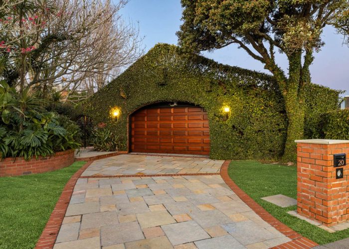  at 20 Stoneyroyd Gardens, Remuera, Auckland City, Auckland