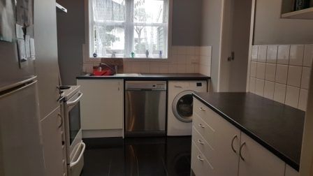  at 2/2 Emerson St, Petone, Lower Hutt, Wellington