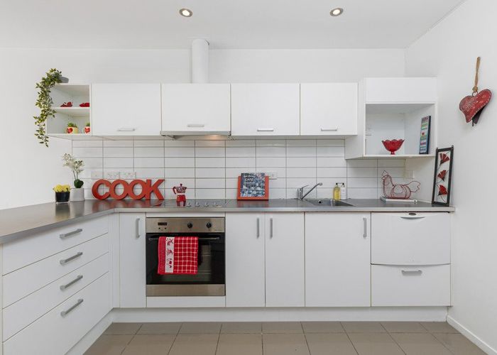  at A4/60 Masons Road, Oteha, North Shore City, Auckland