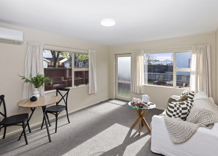  at 1/68 Trafalgar Street, St. Albans, Christchurch City, Canterbury