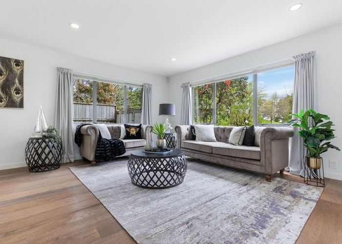  at 33 Lilybank Crescent, East Tamaki, Auckland