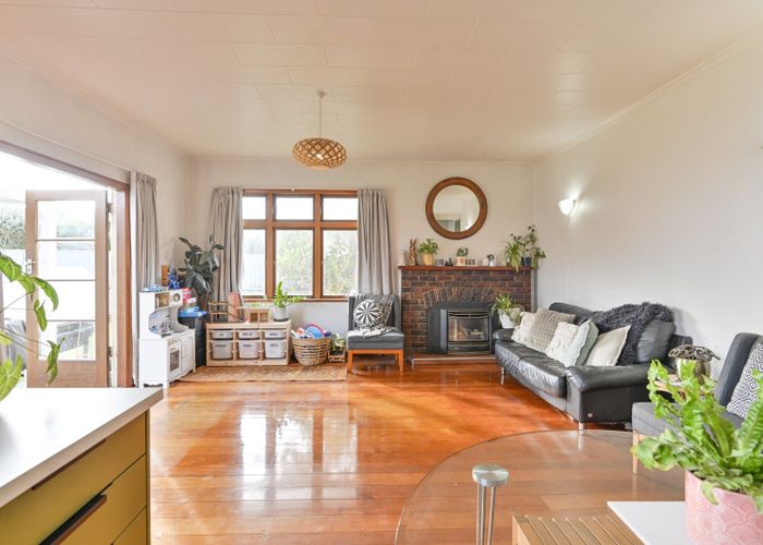  at 920 Nelson Street North, Mahora, Hastings