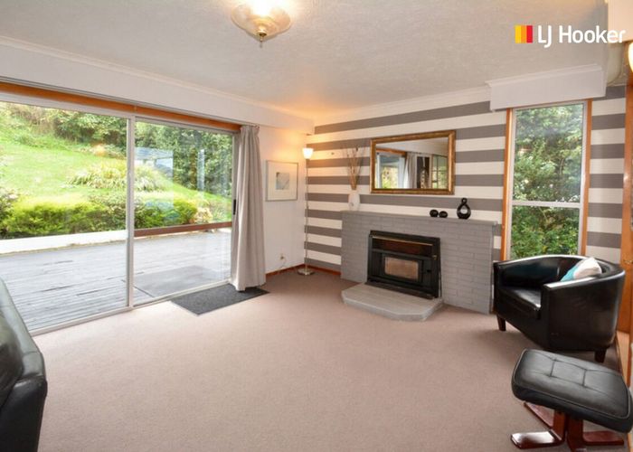  at 16 Junction Road, Ravensbourne, Dunedin