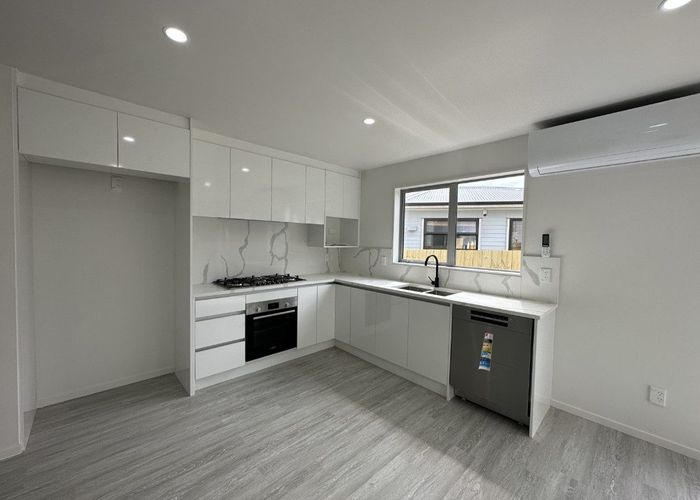  at 89A Kinross Street, Blockhouse Bay, Auckland