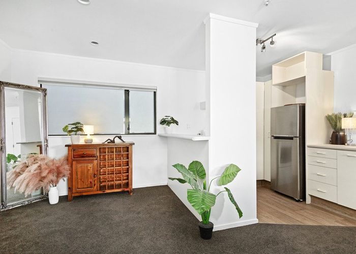  at 4/7 Raroa Road, Lower Hutt, Lower Hutt, Wellington