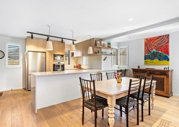  at 2/1A Ashgrove Road, Mangere, Auckland