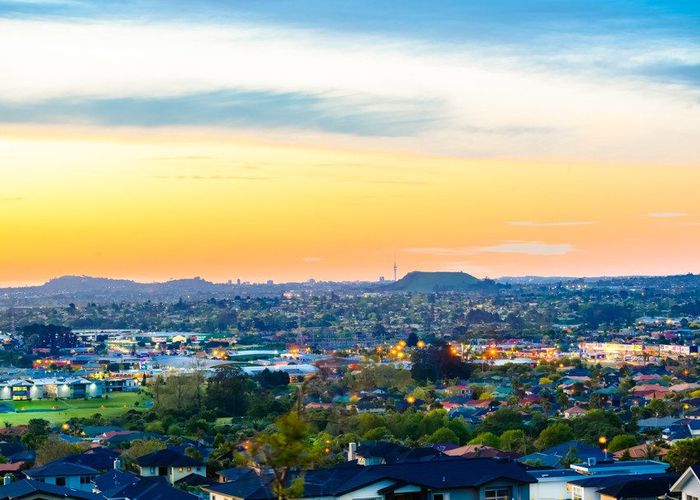  at 210 Point View Drive, East Tamaki Heights, Manukau City, Auckland