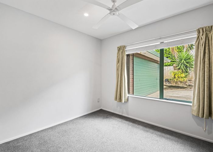  at 2/62 Marlborough Avenue, Glenfield, North Shore City, Auckland