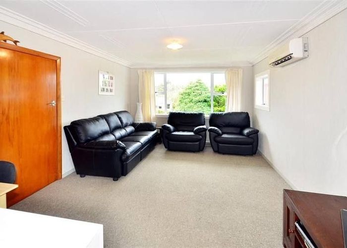  at 39 Brockville Road, Glenross, Dunedin