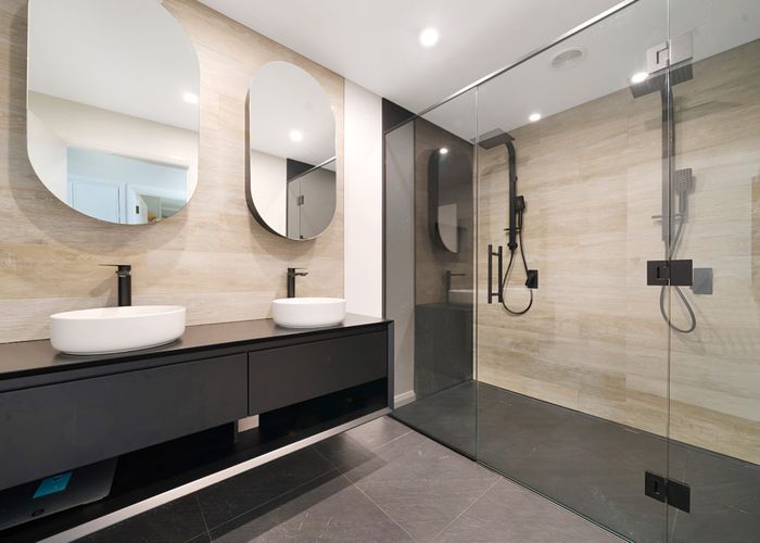  at 19 Hollywood Avenue, Titirangi, Auckland