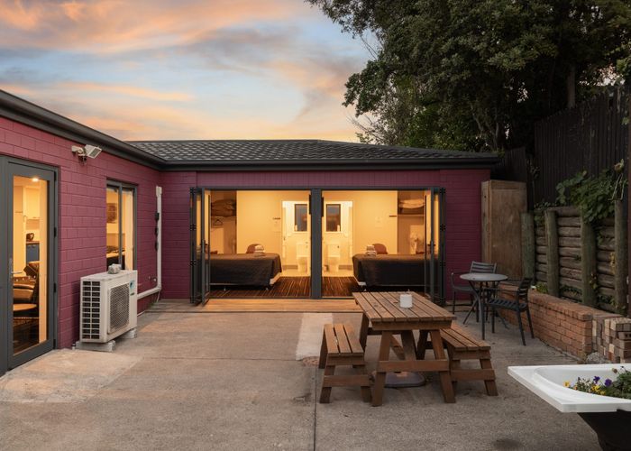  at 19 Oxford Street, Lyttelton, Banks Peninsula, Canterbury