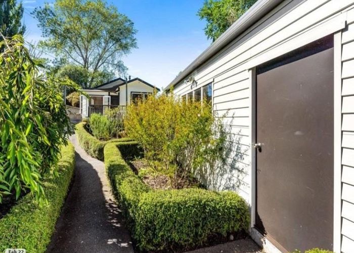  at 33 Norfolk Street, Belmont, Lower Hutt