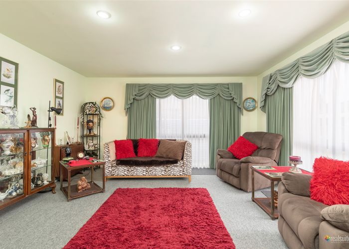  at 4/12 Raukawa Street, Stokes Valley, Lower Hutt