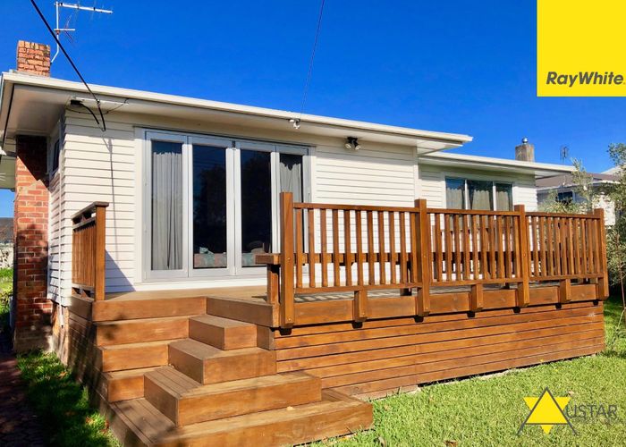  at 102 Matipo Road, Te Atatu Peninsula, Waitakere City, Auckland