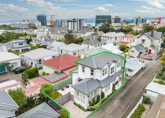  at 5A Torless Terrace, Thorndon, Wellington, Wellington