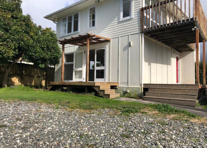  at 1/42 Durham Street , Te Atatu Peninsula, Waitakere City, Auckland