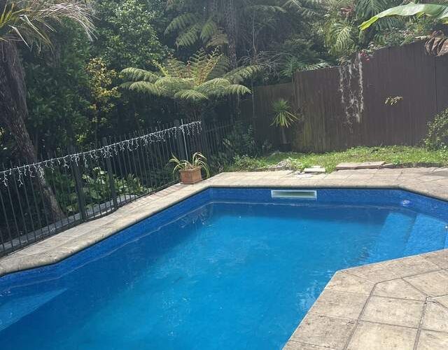  at 4 Whitby Crescent, Mairangi Bay, Auckland