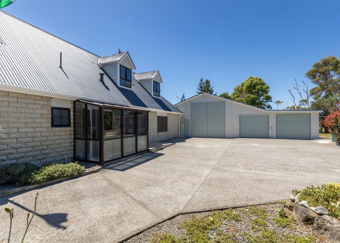  at 529 South Road, Omata, New Plymouth