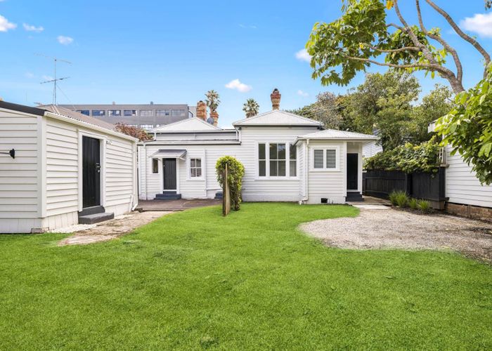  at 6 Akiraho Street, Mount Eden, Auckland City, Auckland