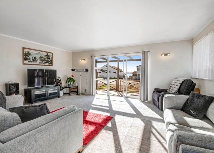  at 35 Vipond Road, Stanmore Bay, Rodney, Auckland