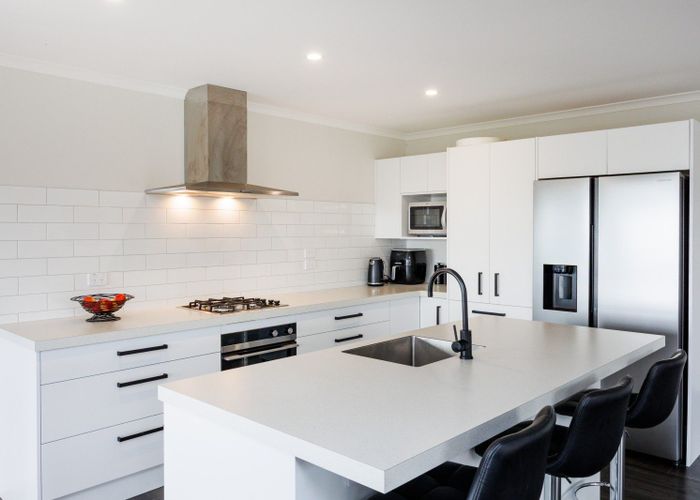  at 7 Gibraltar Way, Fitzherbert, Palmerston North